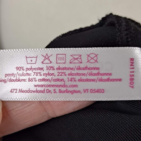 Commando Size Medium Black Velvet Bodysuit Sleeveless Snaps at Gusset NWT - Picture 9 of 15